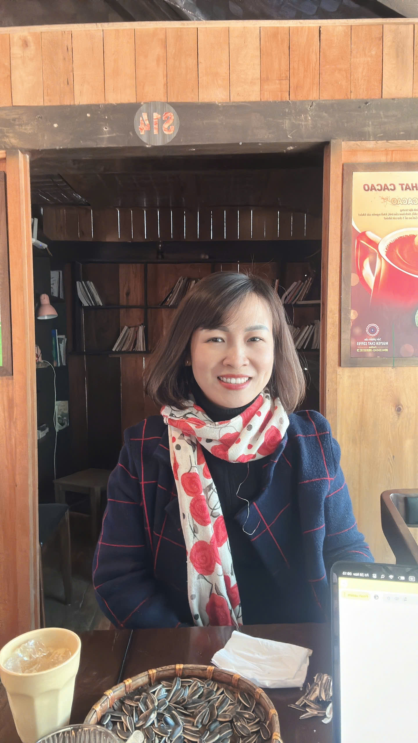 Chị Nhung