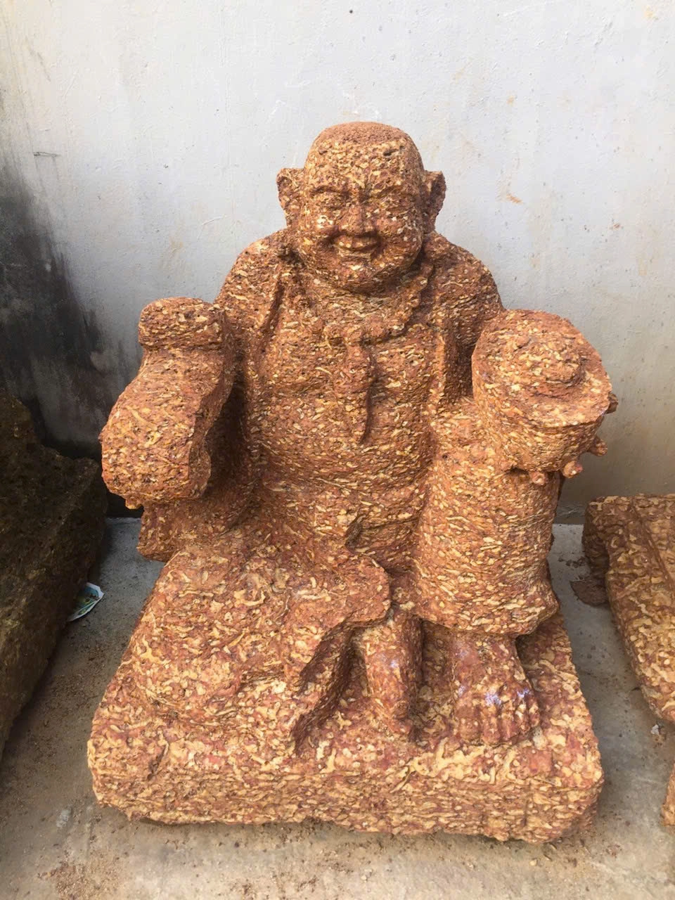 Tượng đá ong – Nghệ thuật điêu khắc tinh xảo, bền đẹp theo thời gian