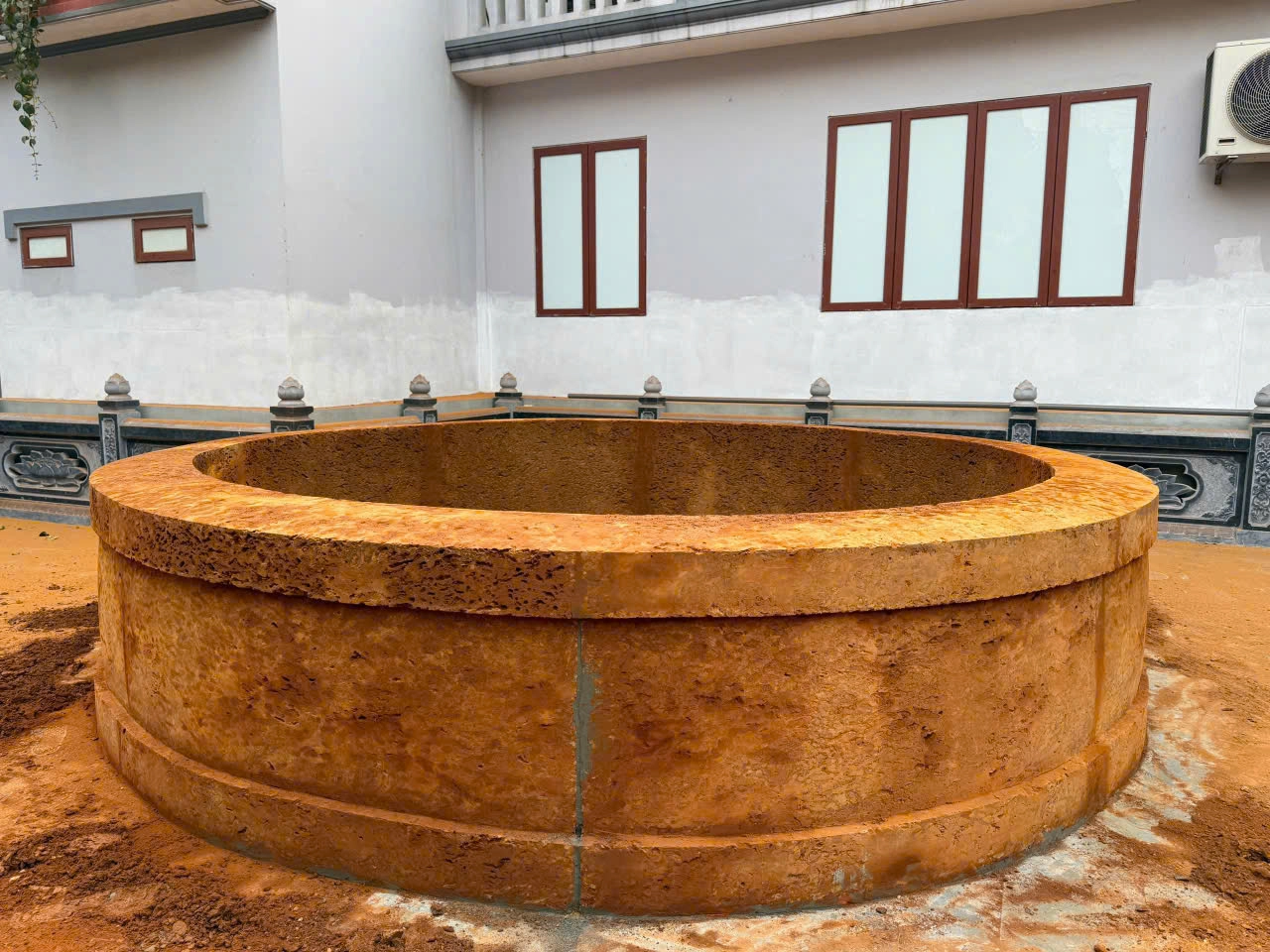 Giếng đá ong – Bền vững, tự nhiên và độc đáo cho không gian ngoài trời - 2